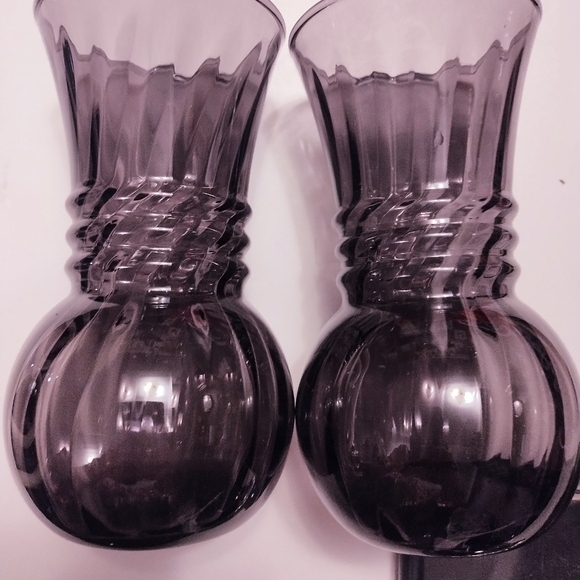 2 Indiana Glass Amethyst Plum Swirl Vases 6.5" Made In USA - Picture 4 of 6